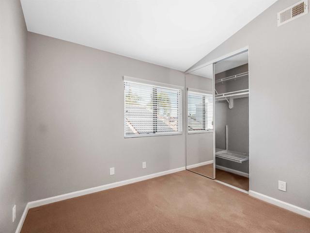 12440 Kestrel St, San Diego CA: https://media.crmls.org/mediaz/eac68a16-2f40-4068-8fe2-1c1a45218f04.jpg