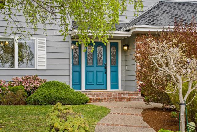 110 Limestone Lane, Santa Cruz CA: https://media.crmls.org/mediaz/eac82fb7-cd25-47cf-8dc8-ff6cacb66353.jpg