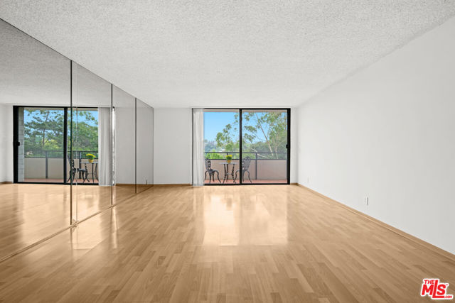 10535 Wilshire Boulevard, Los Angeles CA: https://media.crmls.org/mediaz/eacb241c-2406-4825-a3ed-063126dcc4ea.jpg