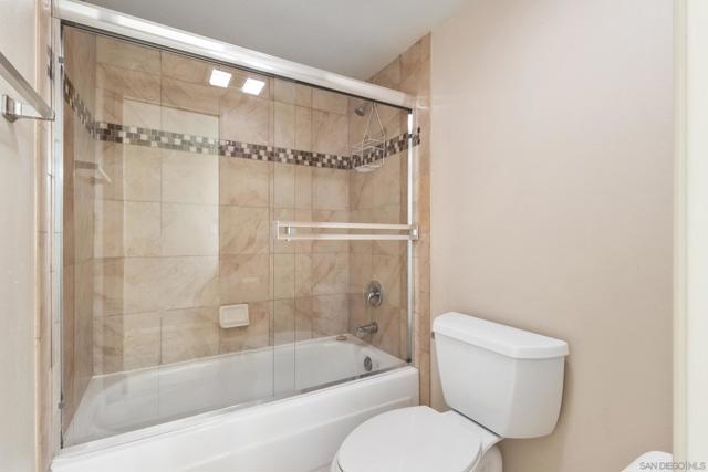 573 S Sierra, Solana Beach CA: https://media.crmls.org/mediaz/eacb2d06-feb4-4fe9-a9fc-273789938d21.jpg