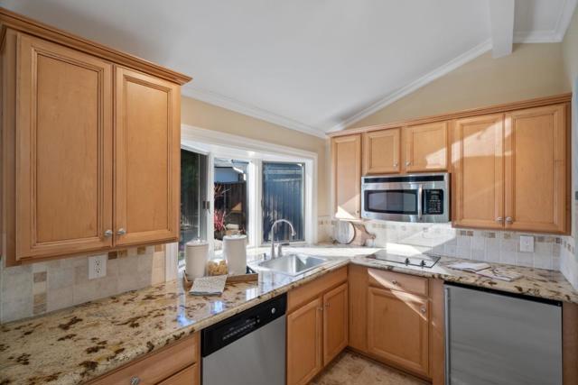 Image 49 of 61 For 12979 Foothill Lane