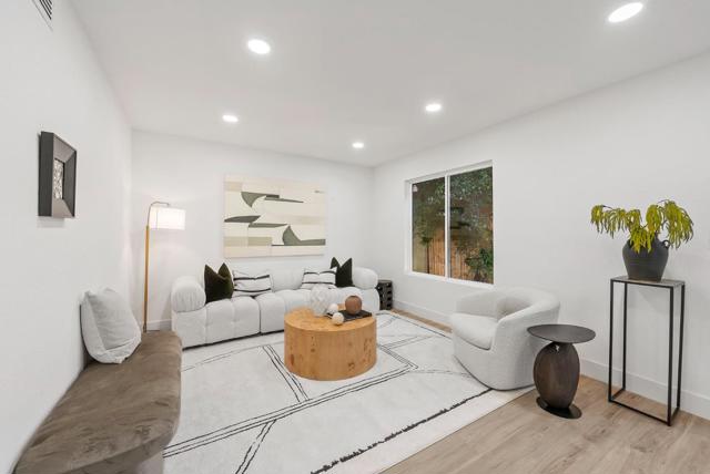 2044 Voss Park Lane, San Jose CA: https://media.crmls.org/mediaz/eacc2643-4306-4127-8a8a-5adbf4011932.jpg