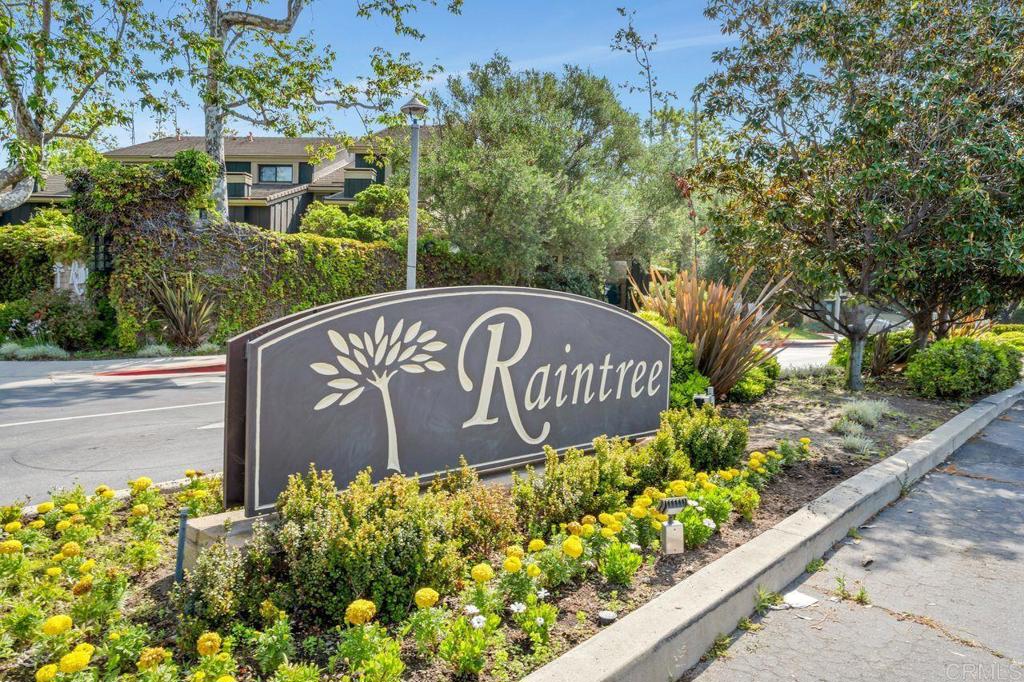 3213 Raintree Circle