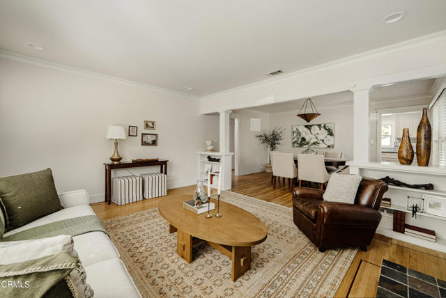 Detail Gallery Image 7 of 38 For 1892 N Marengo Ave, Pasadena,  CA 91103 - 3 Beds | 2 Baths