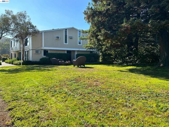 Image 8 of 26 For 150 Shoreline Hwy