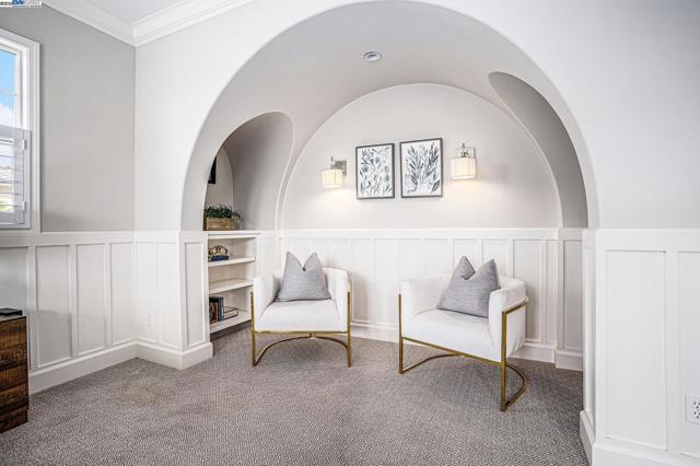 1049 S WEDGEWOOD DR, San Ramon CA: https://media.crmls.org/mediaz/eace9ac2-b54e-4e4b-9043-779e93ada0da.jpg