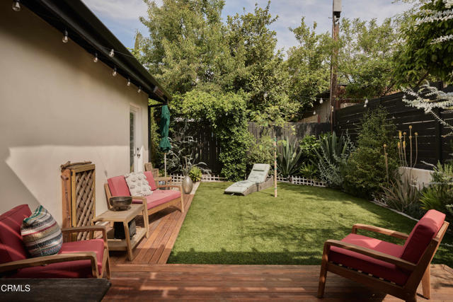 Detail Gallery Image 20 of 32 For 2819 Frederick St, Los Angeles,  CA 90065 - 3 Beds | 3 Baths