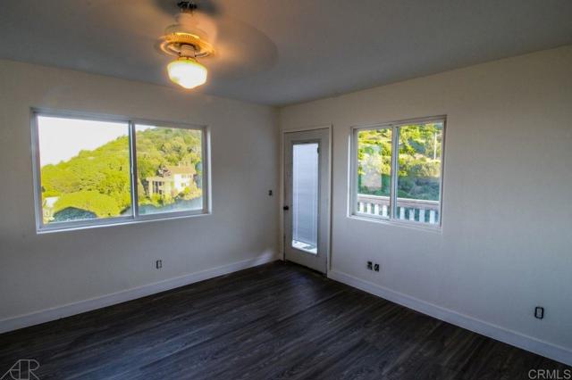 3305 Oakwood Drive, Julian CA: https://media.crmls.org/mediaz/eacecabd-1b9a-49f9-9a10-7af266031883.jpg