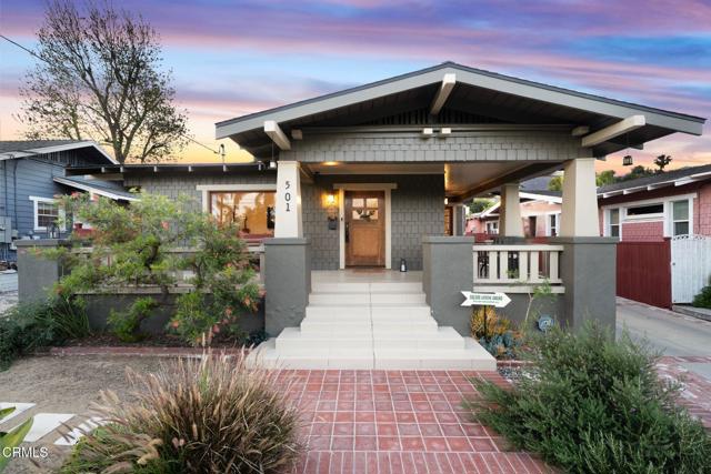 Detail Gallery Image 2 of 37 For 501 Douglas St, Pasadena,  CA 91104 - 3 Beds | 2 Baths