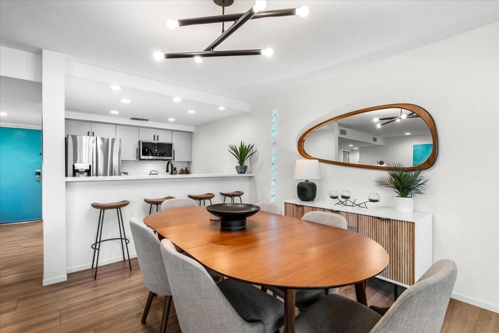 MLS #219138090DA image #2