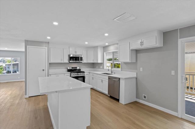 Detail Gallery Image 11 of 38 For 1145 E Barham Dr #15,  San Marcos,  CA 92078 - 2 Beds | 2 Baths