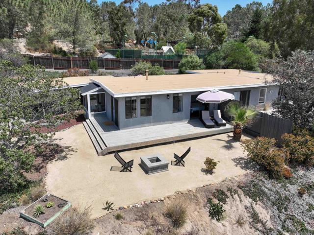 3854 56 Via Del Mar, San Diego CA: https://media.crmls.org/mediaz/ead117db-51d4-4985-8c6c-9b0155551b26.jpg