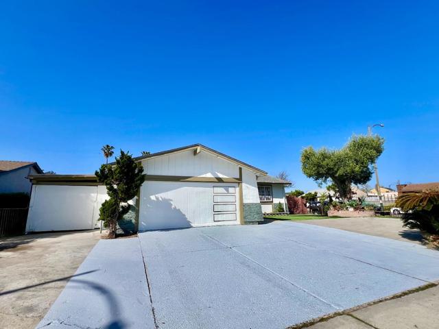 1151 Leeward Drive, San Jose CA: https://media.crmls.org/mediaz/ead17913-a281-4a05-899d-ec807f7134de.jpg