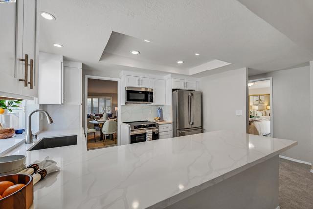 2644 Durango Ln, San Ramon CA: https://media.crmls.org/mediaz/ead23e89-a7ea-4825-9635-1ee0e764f6c2.jpg