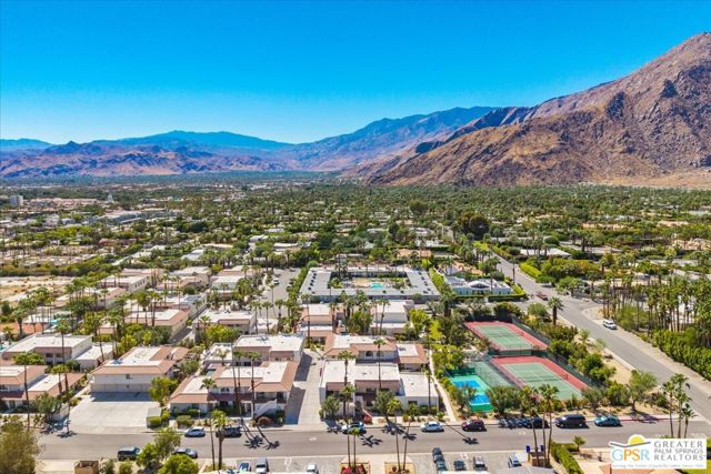 379 W Mariscal Road, Palm Springs, CA 92262