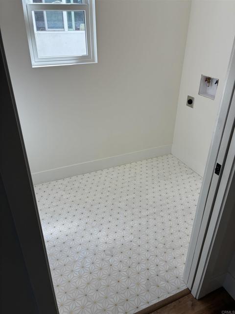 Detail Gallery Image 23 of 34 For 245 Dahlia Ave, Imperial Beach,  CA 91932 - 3 Beds | 2/1 Baths