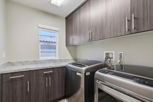 414 Via De La Paz, Palm Desert CA: https://media.crmls.org/mediaz/ead4d304-af20-4254-a673-51525332e4ef.jpg