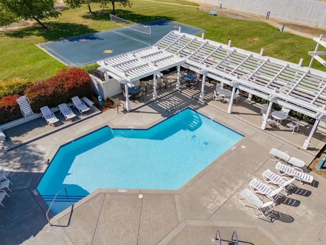 356 Meadowhaven Way, Milpitas CA: https://media.crmls.org/mediaz/ead604c8-27a8-4a42-a573-5f67a1af5c4d.jpg