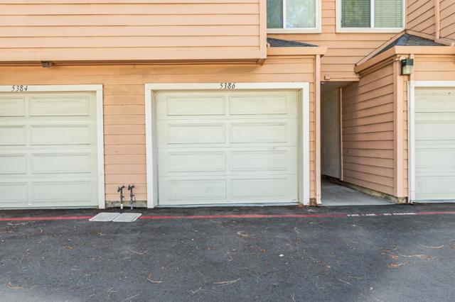 5386 Borneo Circle, San Jose CA: https://media.crmls.org/mediaz/ead7d959-8903-4182-b79b-b58b2983872c.jpg