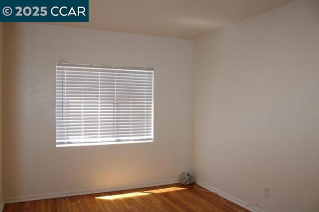 835 33Rd St, Richmond CA: https://media.crmls.org/mediaz/ead910e2-6680-4a27-96a7-08cffd682d73.jpg