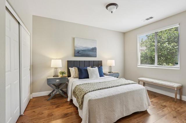 1460 Kyle Court, Tracy CA: https://media.crmls.org/mediaz/ead9418f-7ad5-4011-ad88-51ca9ee20b55.jpg