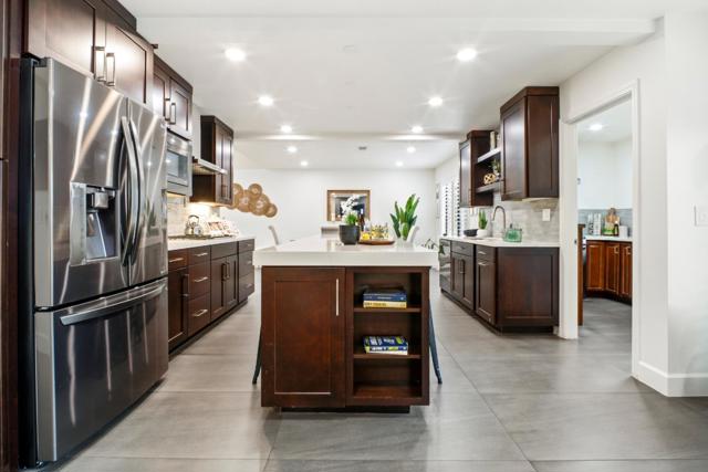 785 Aaron Park Drive, Milpitas CA: https://media.crmls.org/mediaz/eadcc45d-7085-4c6d-a783-7768631573df.jpg