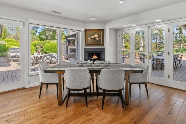 6351 Lago Lindo, Rancho Santa Fe CA: https://media.crmls.org/mediaz/eadd9568-b610-423c-80a2-3406a2f58393.jpg