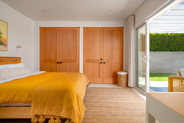 1022 E Mesquite Avenue, Palm Springs CA: https://media.crmls.org/mediaz/eadebe45-33c9-42ad-99a2-d1cf891fb5d5.jpg