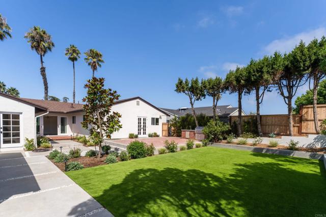 Detail Gallery Image 2 of 39 For 6653 Aranda Ave, La Jolla,  CA 92037 - 3 Beds | 2/1 Baths
