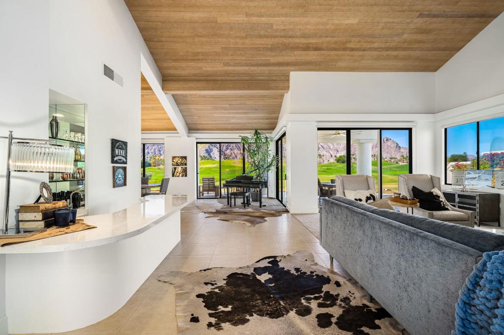 MLS #219138256DA image #19