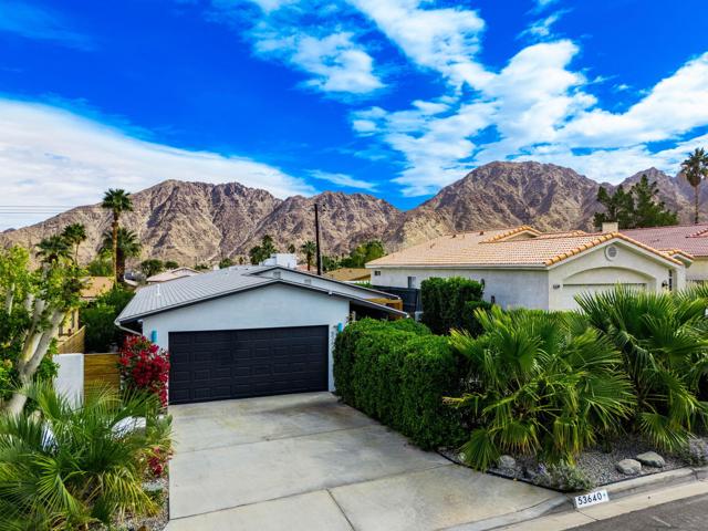 53640 Avenida Rubio, La Quinta CA: https://media.crmls.org/mediaz/eae14395-9ca7-48b7-ae5a-90b6ea19dafa.jpg