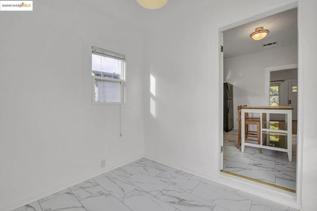 2406 10th, Berkeley CA: https://media.crmls.org/mediaz/eae15afa-c1c3-47b5-8a4e-8f09ded5d56c.jpg