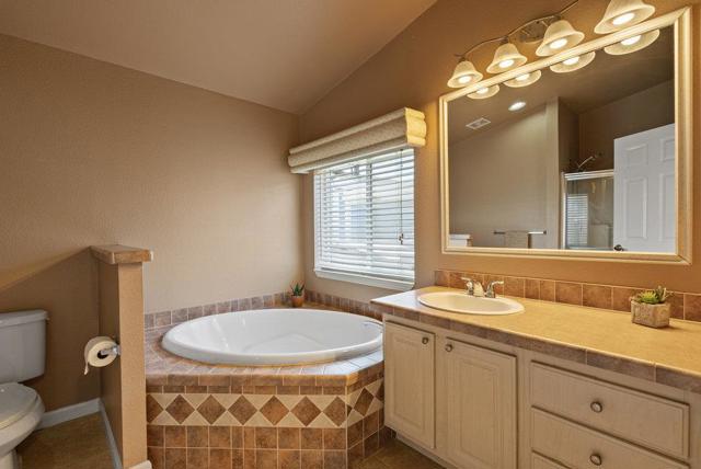 49 Blanca Lane, Watsonville CA: https://media.crmls.org/mediaz/eae17dfc-2fb9-410e-948f-f9944099d560.jpg