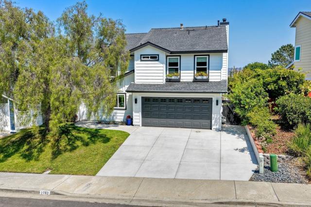 1782 E Pointe Avenue, Carlsbad CA: https://media.crmls.org/mediaz/eae424f9-e896-4a4f-afa8-9fa18256ced2.jpg
