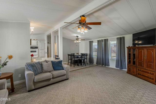 8600 Kattie Avenue, Bakersfield CA: https://media.crmls.org/mediaz/eae57f6f-5a6d-4cec-89c7-5d5ecb925690.jpg