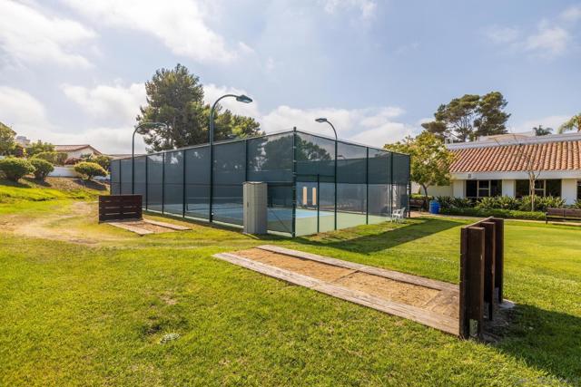 4676 Barcelona Way, Oceanside CA: https://media.crmls.org/mediaz/eae65b7e-5875-484f-8175-4fc756b5fc8a.jpg