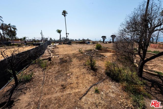 Drew Fenton | 415 El Medio Avenue Pacific Palisades CA | MLS: 7354492