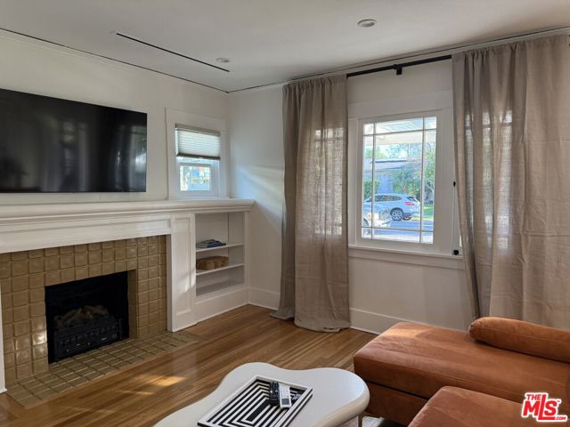 Image 2 of 11 For 531 Burchett Street