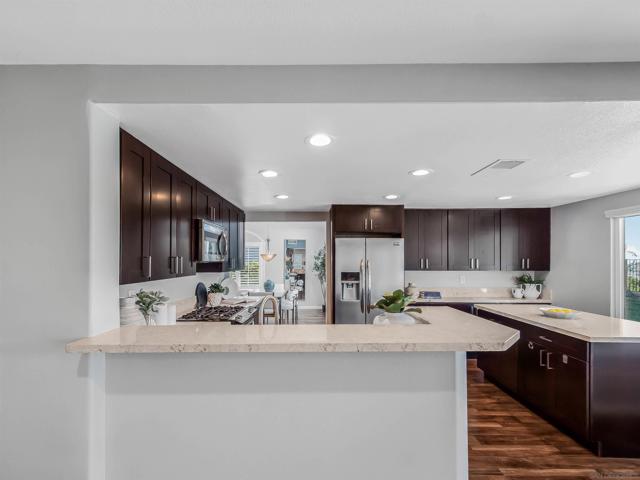 12440 Kestrel St, San Diego CA: https://media.crmls.org/mediaz/eae7d3b3-babc-427c-ac8e-728081b68764.jpg