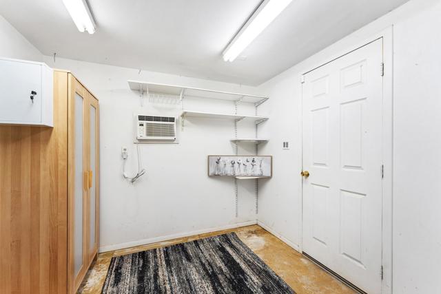 Image 19 of 37 For 2577 Dalton Drive