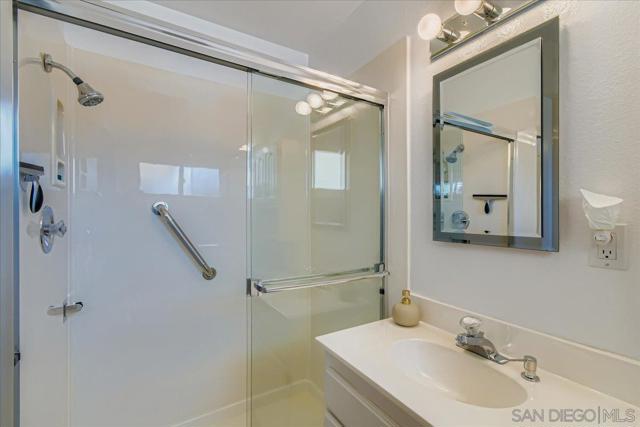 6370 Lake Kathleen Avenue, San Diego CA: https://media.crmls.org/mediaz/eae91f0a-db30-4dbe-ad45-e82476340ba2.jpg