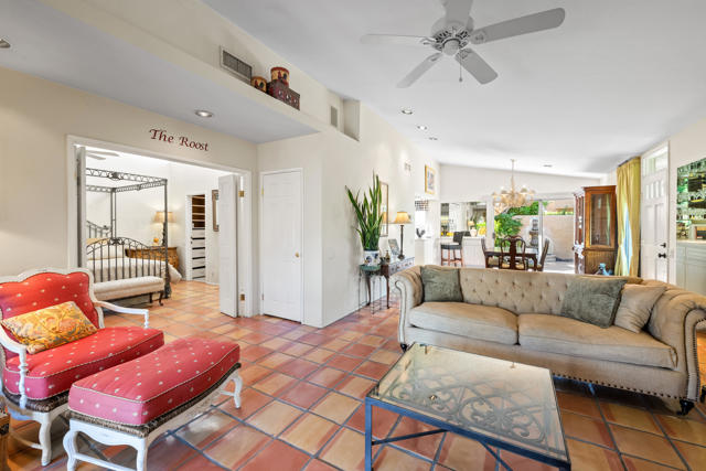 73438 Foxtail Lane, Palm Desert CA: https://media.crmls.org/mediaz/eae9f19e-865b-496b-88dd-89d2c4869f79.jpg