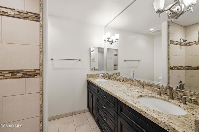 261 Hiram Avenue, Newbury Park CA: https://media.crmls.org/mediaz/eaeb6cc4-9eda-4361-999a-ed1eb6608cea.jpg