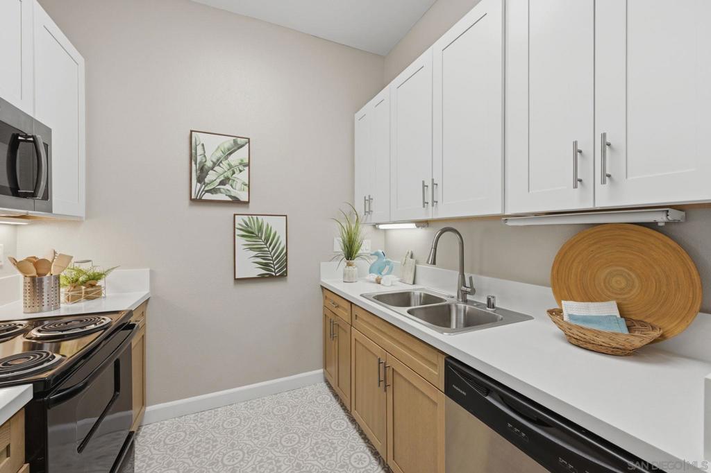 8320 Regents Rd. - photo 10