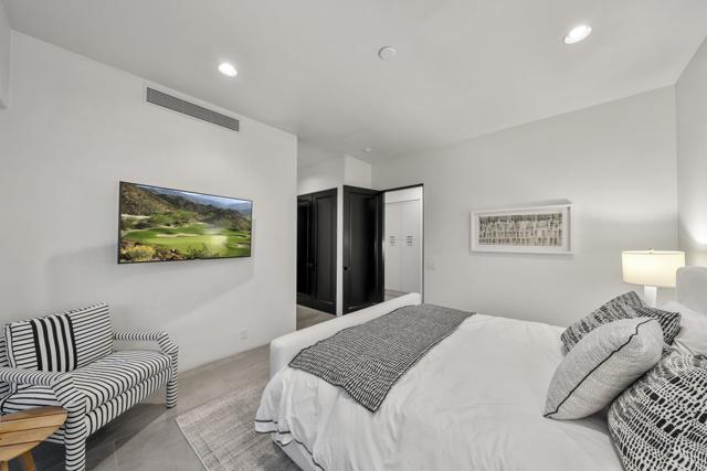 73846 Desert Garden Trail, Palm Desert CA: https://media.crmls.org/mediaz/eaec117b-f877-446f-9884-d2e955d4bb41.jpg