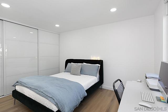4839 Collwood Blvd, San Diego, California 92115, 2 Bedrooms Bedrooms, ,2 BathroomsBathrooms,Condominium,For Sale,Collwood Blvd,240014235SD