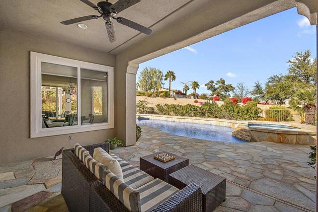 81196 Victoria Lane, La Quinta CA: https://media.crmls.org/mediaz/eaedcfa2-1057-4e27-9f12-3097e04d7baf.jpg
