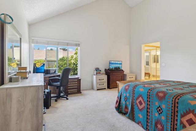 946 Carriage Drive, San Marcos CA: https://media.crmls.org/mediaz/eaee27ec-0001-43c4-a0a7-5f9c2f6897ea.jpg