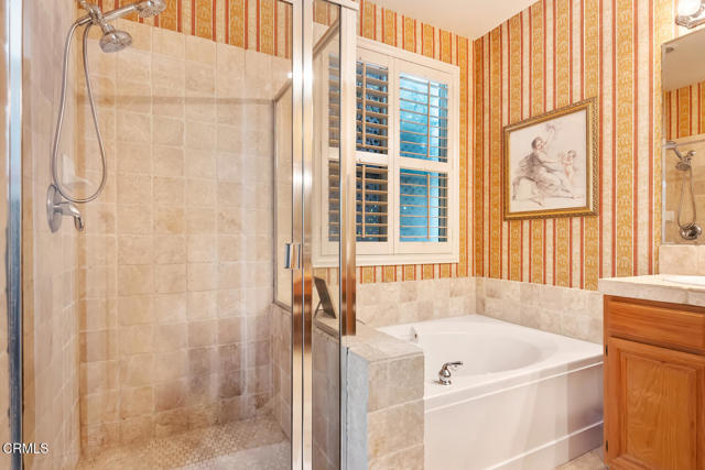 1728 Via Pajaro, Camarillo CA: https://media.crmls.org/mediaz/eaef0a78-f19a-4571-9c09-128fb0a656d1.jpg