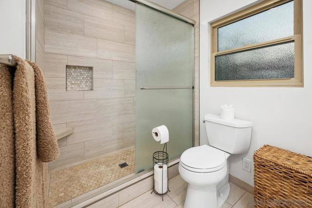 4386 Argos Dr, San Diego CA: https://media.crmls.org/mediaz/eaef819b-4a80-4d68-a13f-23e6ce4464e0.jpg